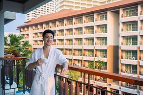 Welcome World Beachfront Resort