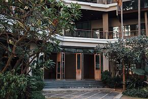 Welcome World Beachfront Resort