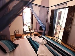 Luxury Riad Mounia