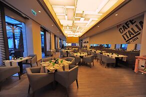 The Abdali Boulevard Hotel