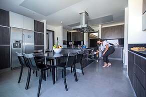 The Abdali Boulevard Hotel