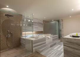 The Abdali Boulevard Hotel