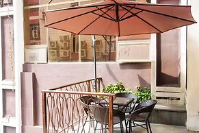 James Joyce Coffetel Tianhebei