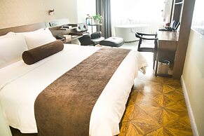 James Joyce Coffetel Tianhebei