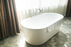 James Joyce Coffetel Tianhebei