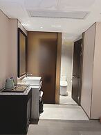 James Joyce Coffetel Tianhebei