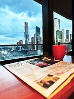 Aura on Flinders Serviced Apartments