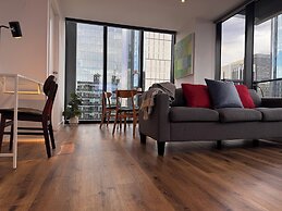 Aura on Flinders Serviced Apartments