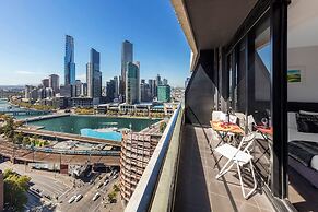 Aura on Flinders Serviced Apartments