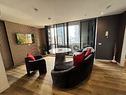 Aura on Flinders Serviced Apartments