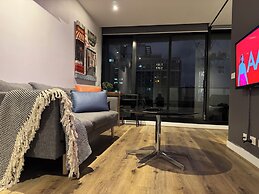 Aura on Flinders Serviced Apartments