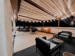 Royalty Rio Hotel