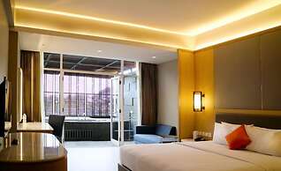 The Luxton Bandung