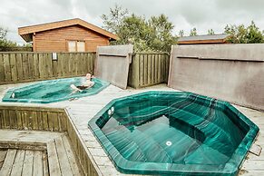 Minniborgir Cottages & Restaurant