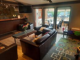 Minniborgir Cottages & Restaurant