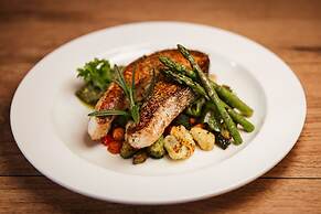 Minniborgir Cottages & Restaurant