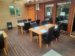 Minniborgir Cottages & Restaurant