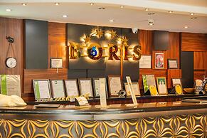 Boris Hotel