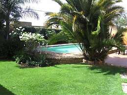 Kalahari Guest House