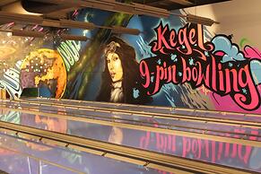 Nightcap at Matthew Flinders Hotel