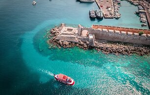 Amphitryon City Hotel