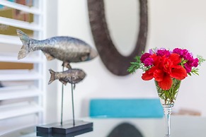 Moana Sands Beachfront Villas