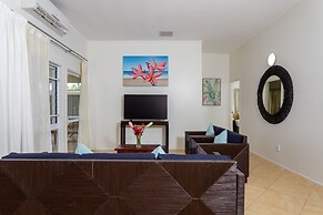 Moana Sands Beachfront Villas