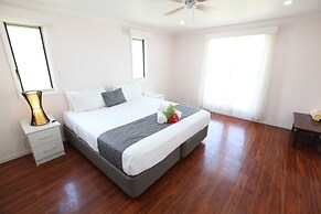 Moana Sands Beachfront Villas