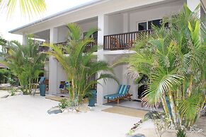 Moana Sands Beachfront Villas