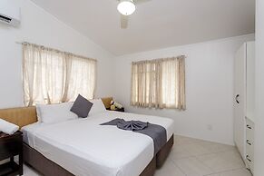 Moana Sands Beachfront Villas