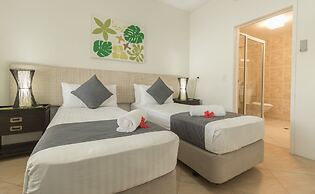 Moana Sands Beachfront Villas