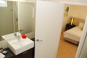 Moana Sands Beachfront Villas