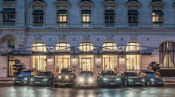 The Peninsula Paris