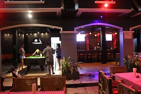 Asia Blue The Tavern Hacienda - Hostel