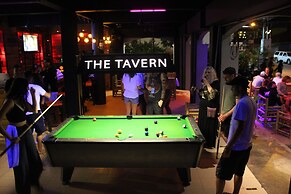 Asia Blue The Tavern Hacienda - Hostel