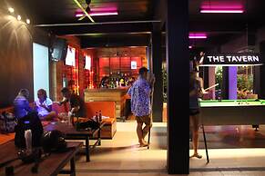 Asia Blue The Tavern Hacienda - Hostel