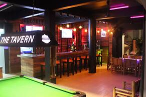 Asia Blue The Tavern Hacienda - Hostel