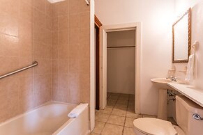 La Vue Boutique Inn