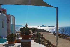 Onar Suites & Villas