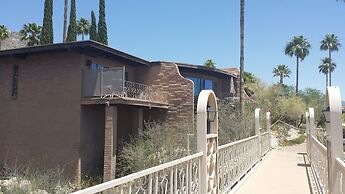 Mission Hill Casitas