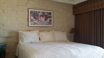 Mission Hill Casitas