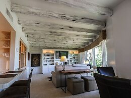 Mission Hill Casitas