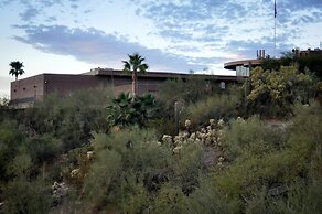 Mission Hill Casitas