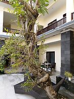 Radha Bali Hotel