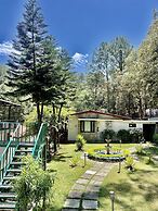 Sea Hawk Hill Resort - A Luxury Boutique Resort