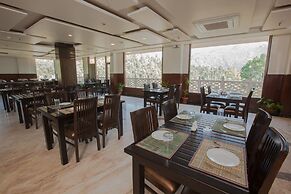 Sea Hawk Hill Resort - A Luxury Boutique Resort