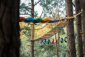 Sea Hawk Hill Resort - A Luxury Boutique Resort