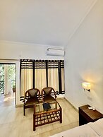 Sea Hawk Hill Resort - A Luxury Boutique Resort