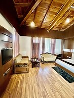 Sea Hawk Hill Resort - A Luxury Boutique Resort