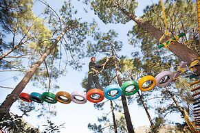 Sea Hawk Hill Resort - A Luxury Boutique Resort